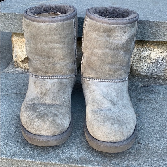 UGG Shoes - Gray Uggs Short Boots Women’s size 7